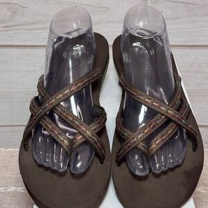 Teva Olowahu Strappy Sandals Brown Multi Embroidery Flip Flops 6840 Womens 11